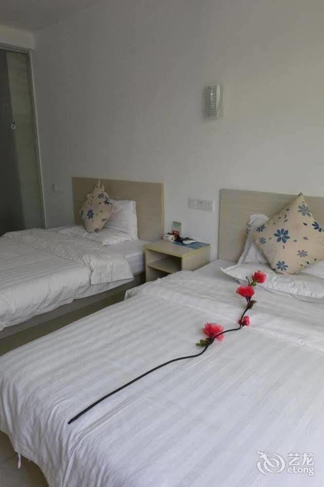 Chenhai Resort Beihai Bagian luar foto
